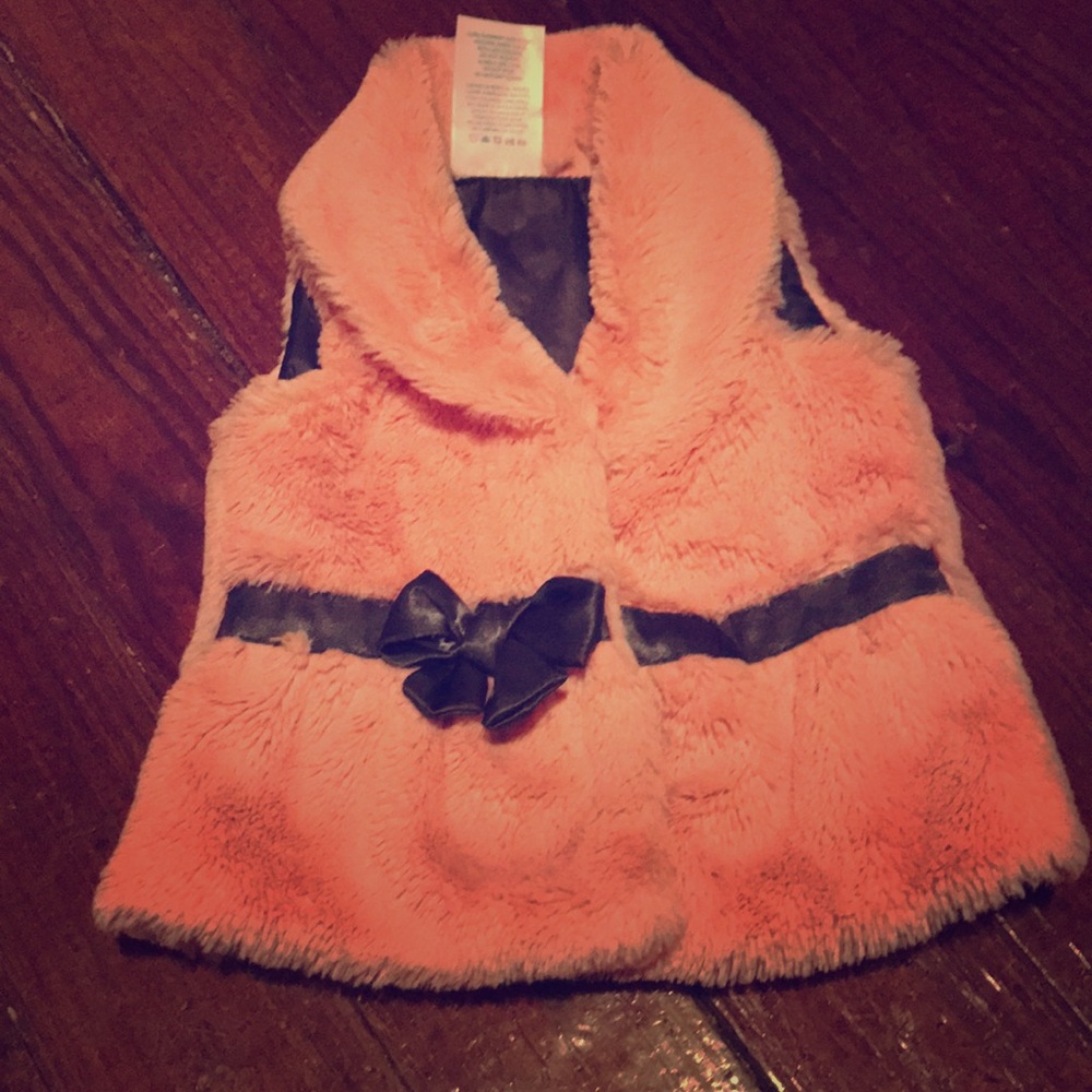 Pink CUTE fuzzy vest